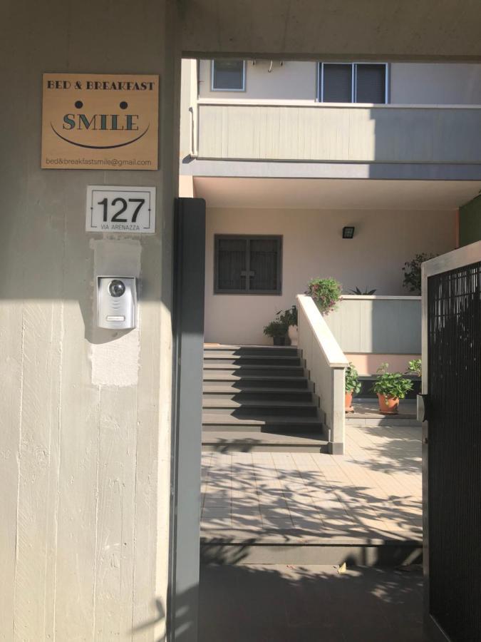 B&B Smile Monopoli Buitenkant foto