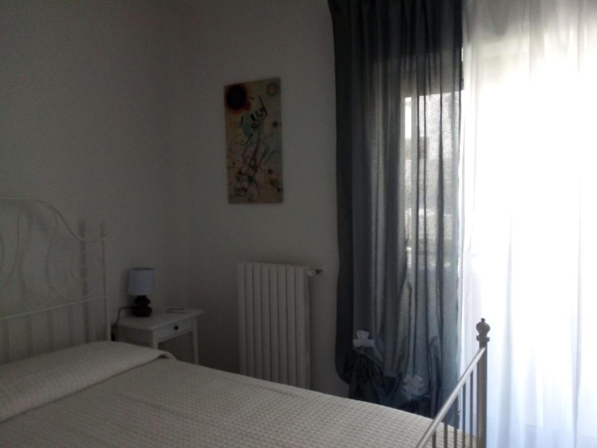 B&B Smile Monopoli Buitenkant foto
